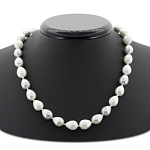 Майорка белая и серая, капли 10x13мм, бусы длиной 46см